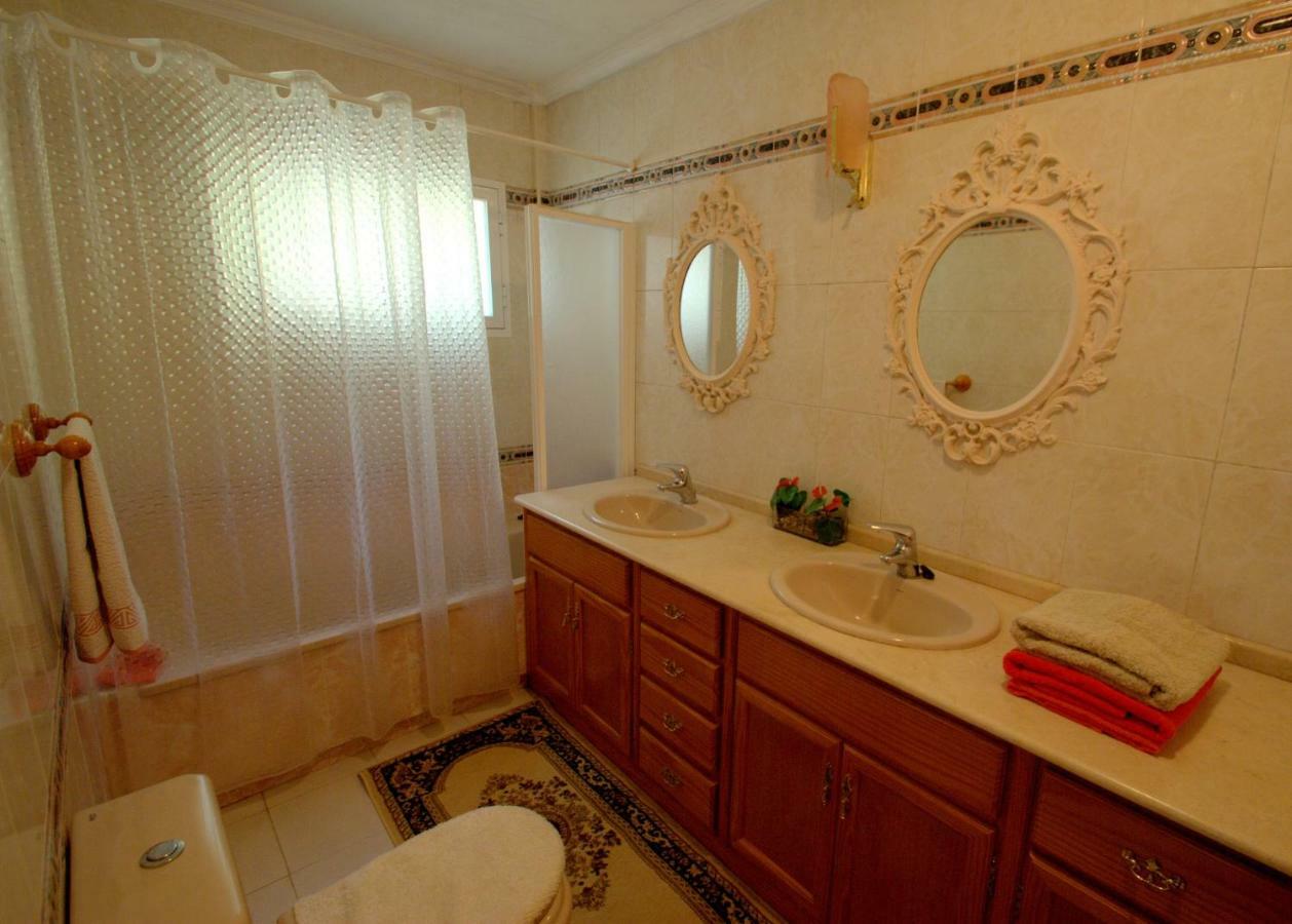 Holiday Villa In 10 Min From Fuengirola Beach With Sea Views Pool Bbq Parking Wifi Aircon Big Garden Mijas Eksteriør bilde